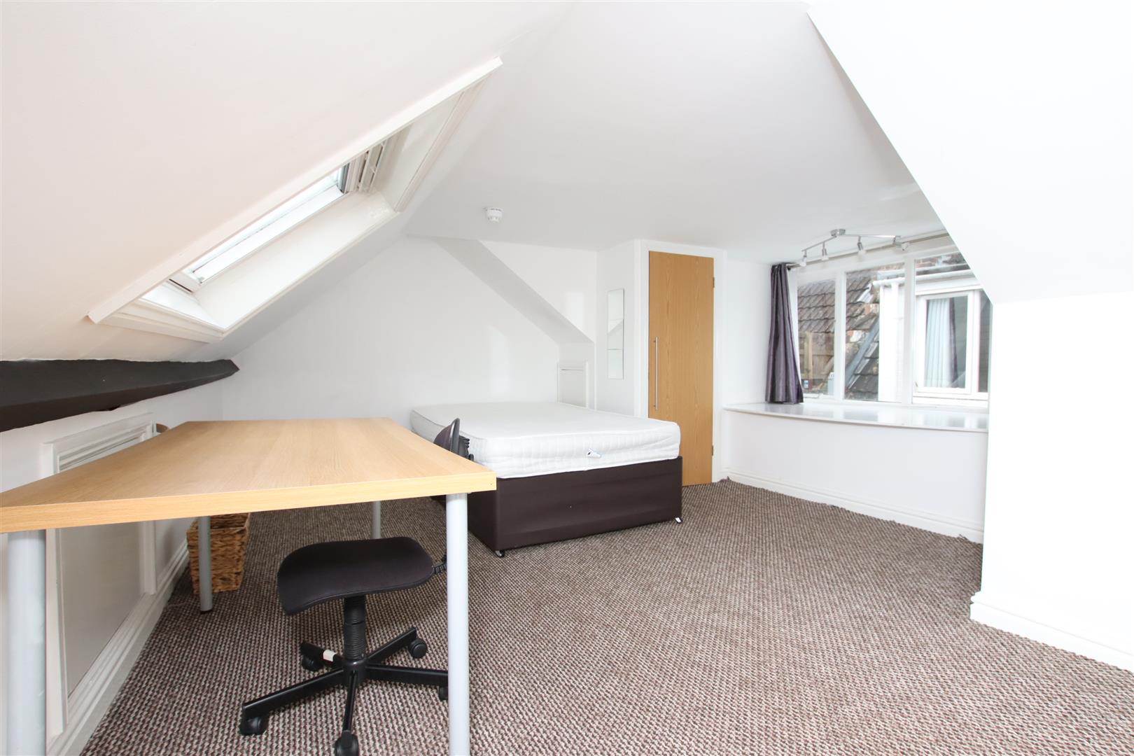 Downleaze, Stoke Bishop, Bristol, BS9